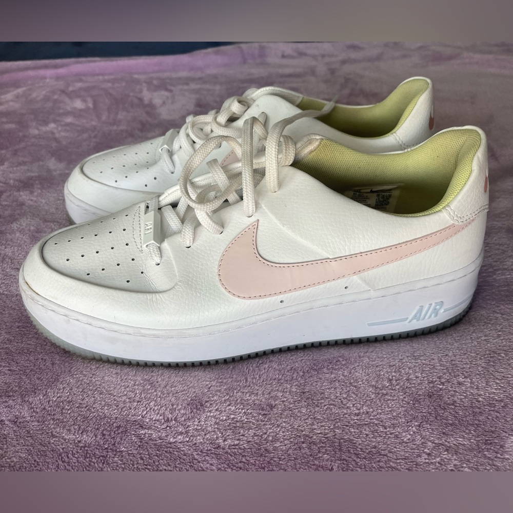 Nike Air Force 1 Sage low